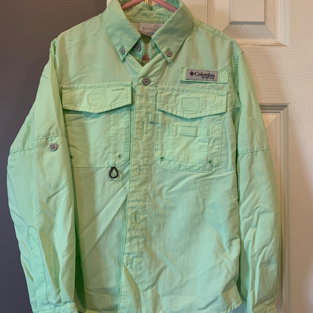 Columbia boy or girl xs shirt
